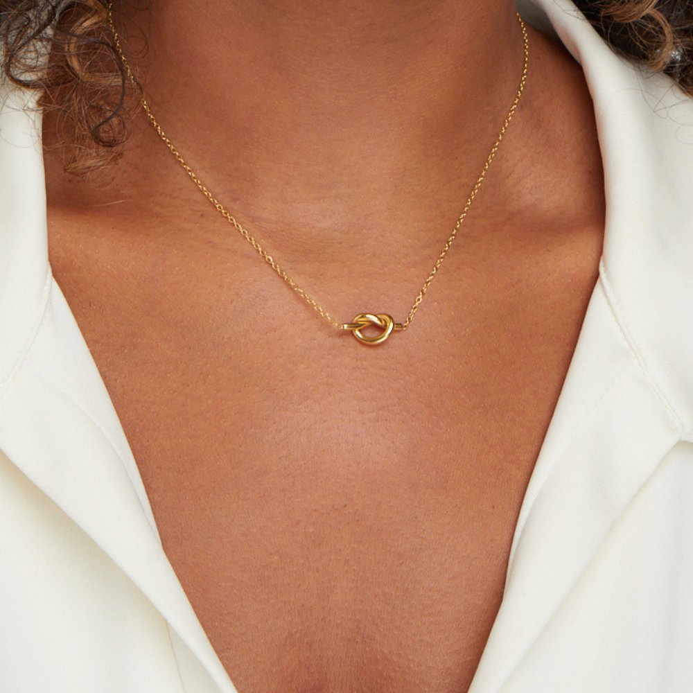 Náhrdelník Adela Knot